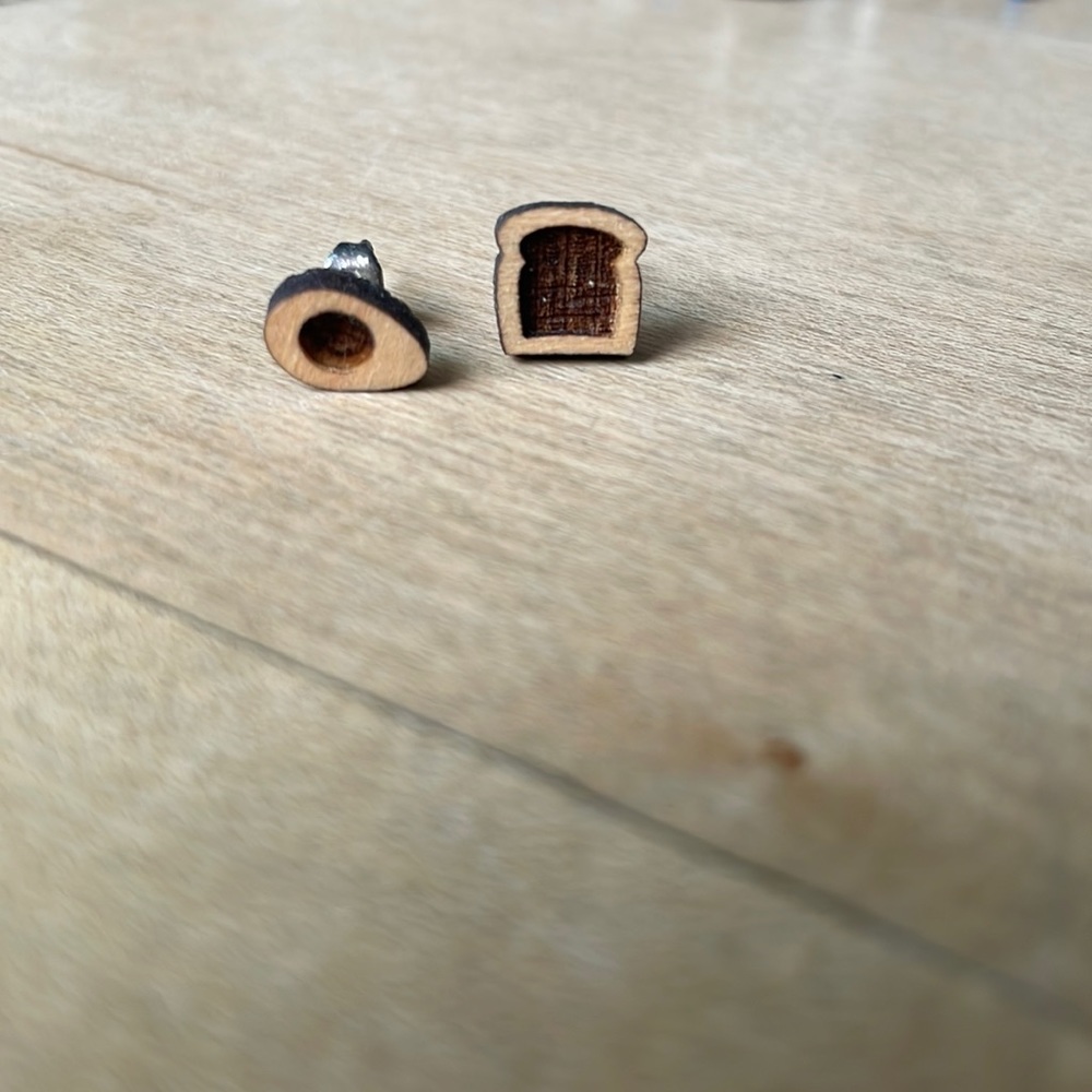 Avocado/Toast earrings